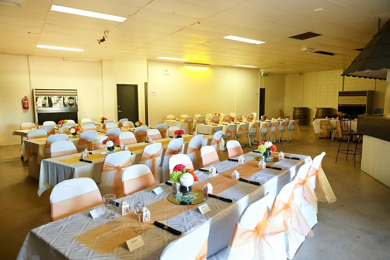 Commercial Hotel Charters Towers